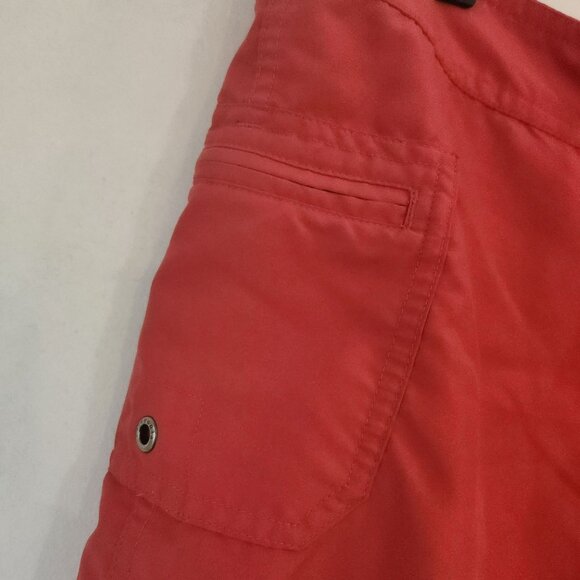 Patagonia Women's Red Shorts - Picture 3 of 7